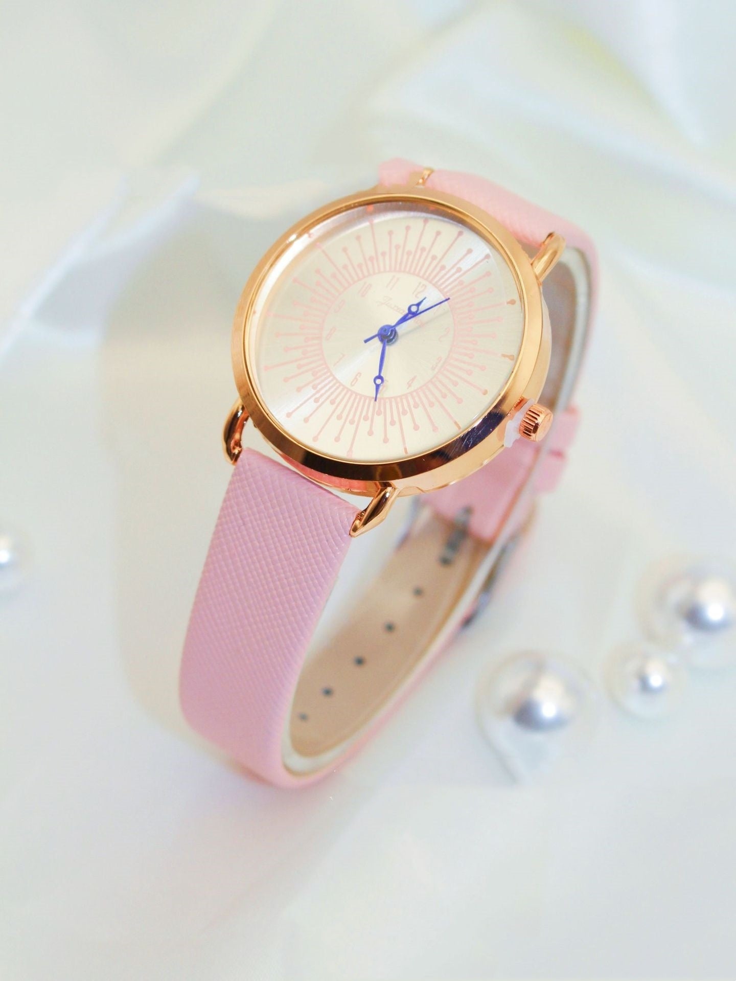 All-match Women's Belt Quartz Watch