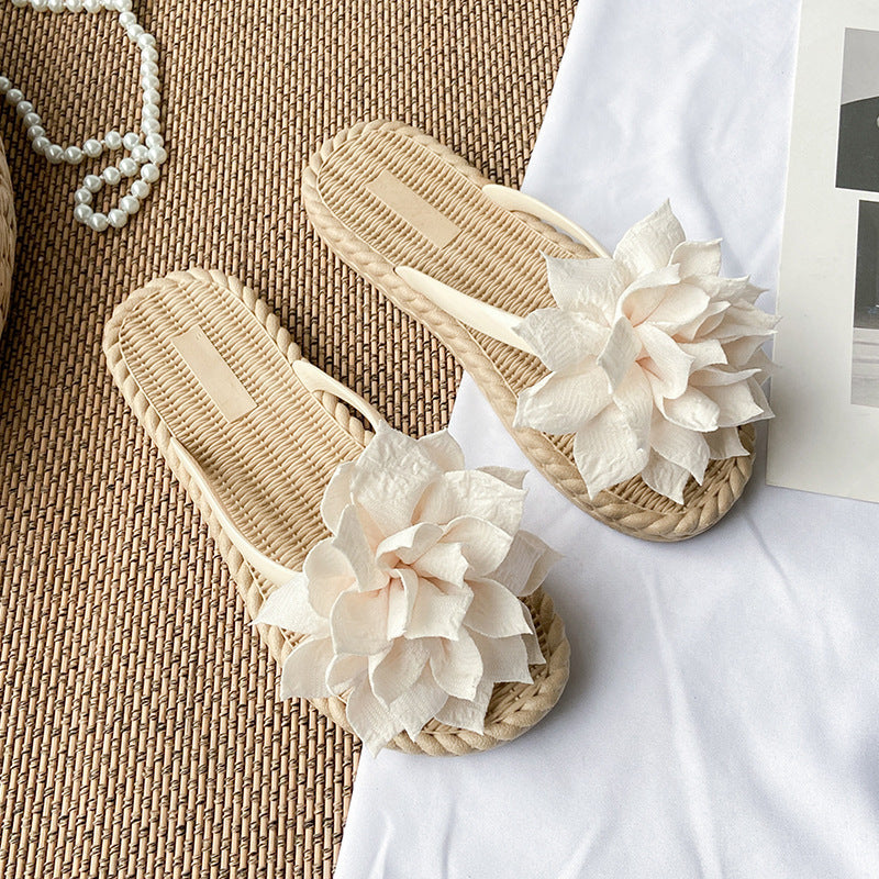 Gentle Woman Flowers All-matching Flat Shoes Non-slip Beach Sandals