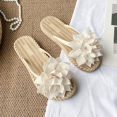 Gentle Woman Flowers All-matching Flat Shoes Non-slip Beach Sandals